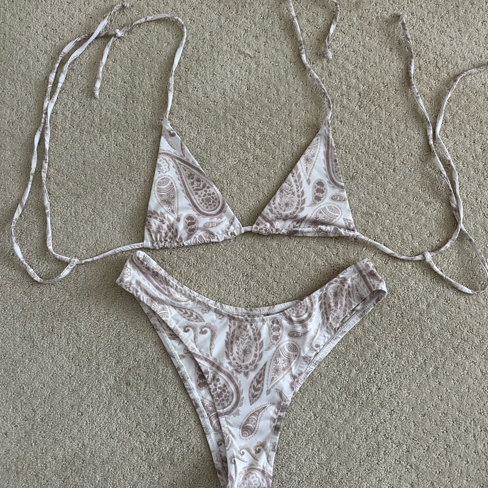 Tan Lines Paisley Print Bikini Set - Cream